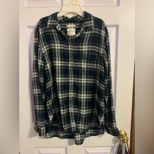 American Eagle boyfriend fit shirt